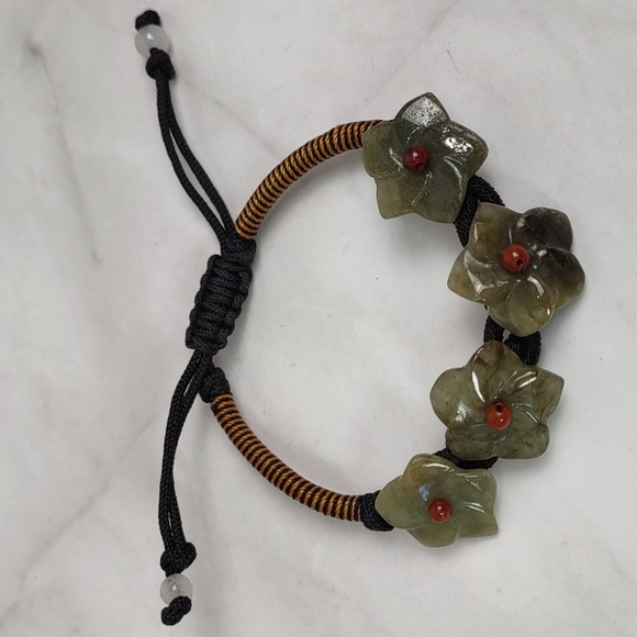 Artisan Crafted Adjustable Jade Flowers Bracelet - Picture 4 of 5